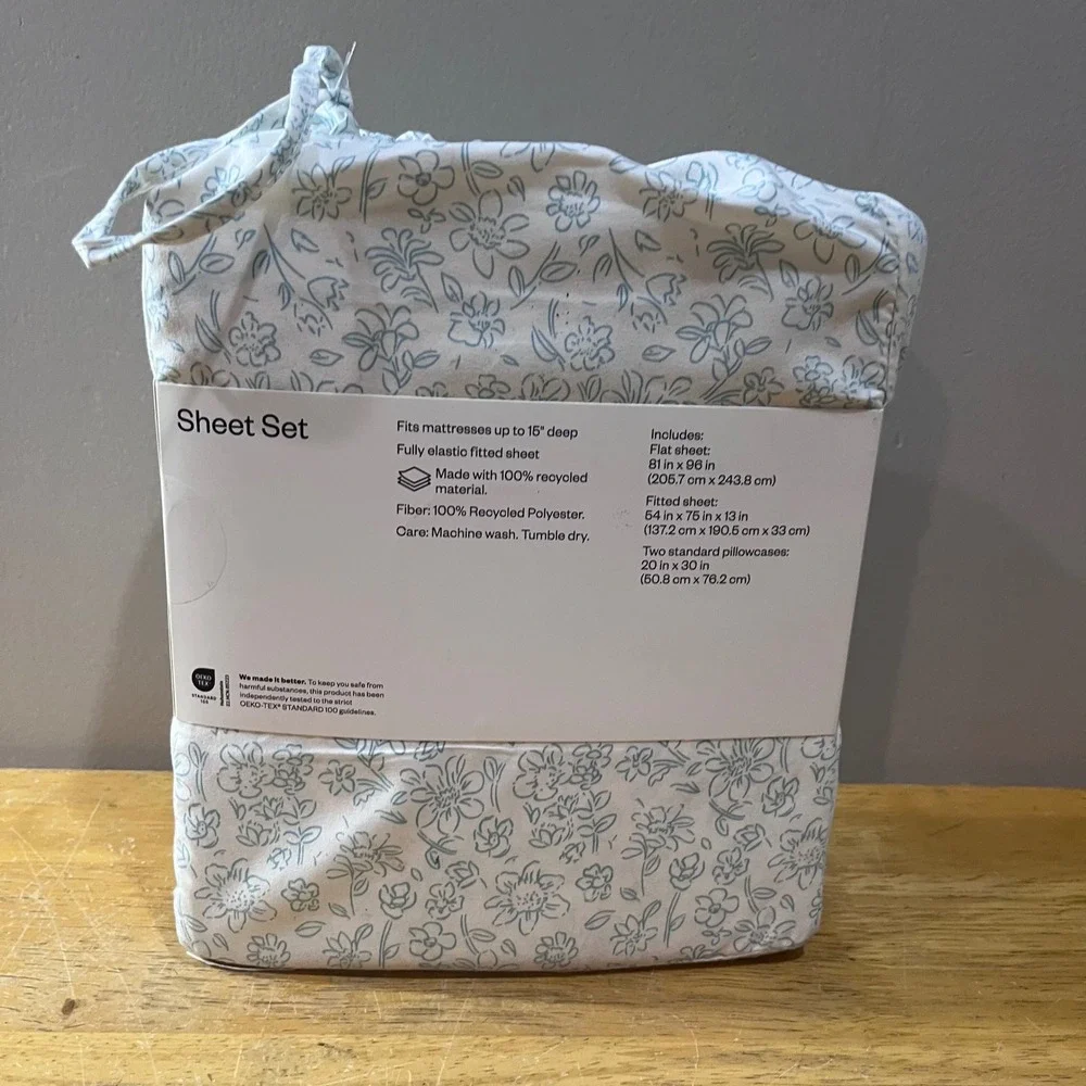 Room Essentials Full Sheet Set Blue Floral Microfiber Cottagecore 4pc‎ NEW